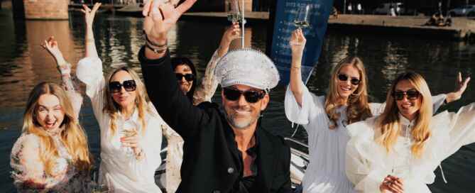 Ein Partyboot JGA in Heidelberg ist das ultimative Must-Do für deinen JGA.